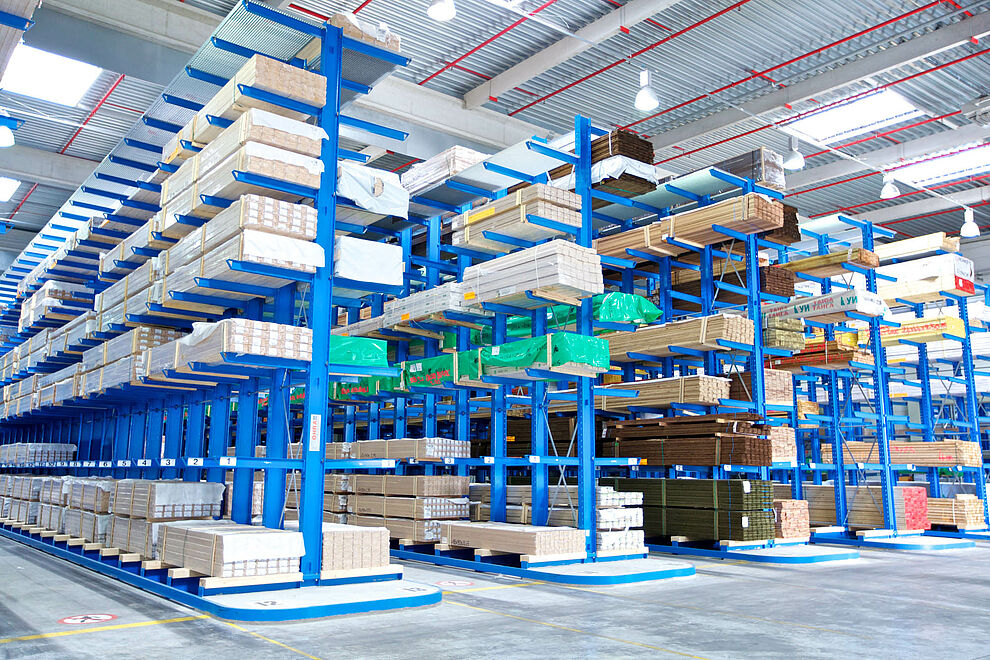 cantilever racking in the timber trade